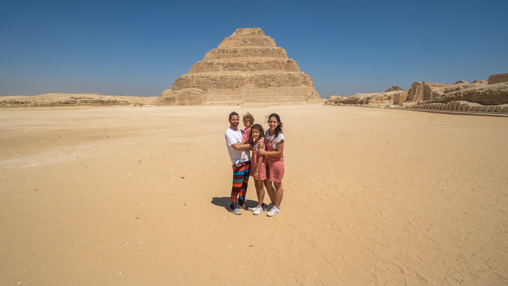 Vive en familia la magia de Egipto
